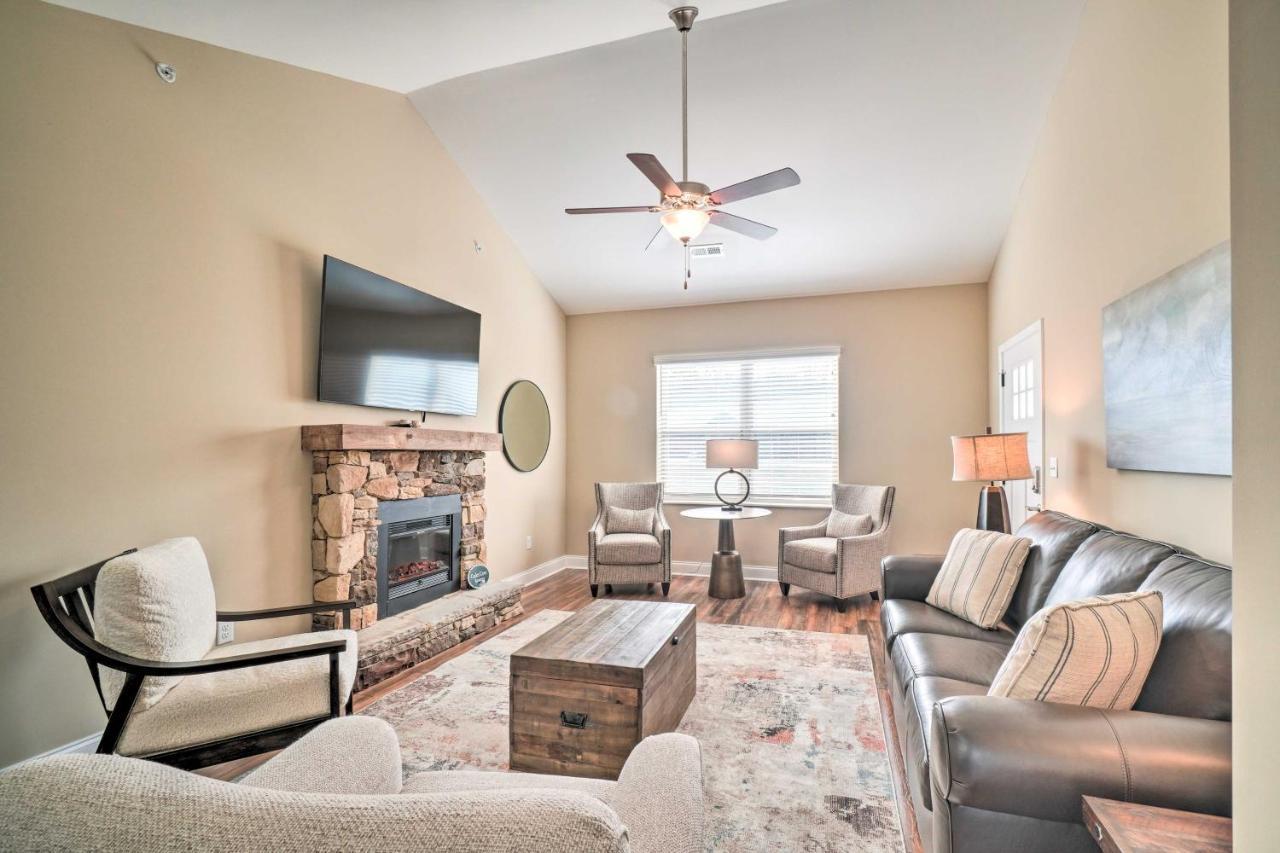 Chic Townsend Condo With Saltwater Pool! Eksteriør billede