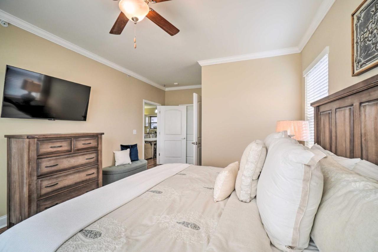 Chic Townsend Condo With Saltwater Pool! Eksteriør billede