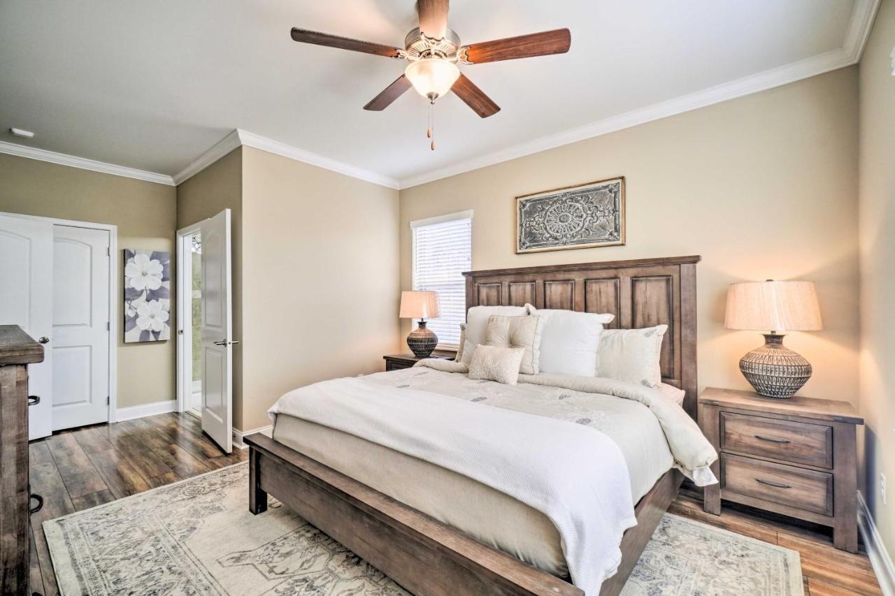 Chic Townsend Condo With Saltwater Pool! Eksteriør billede