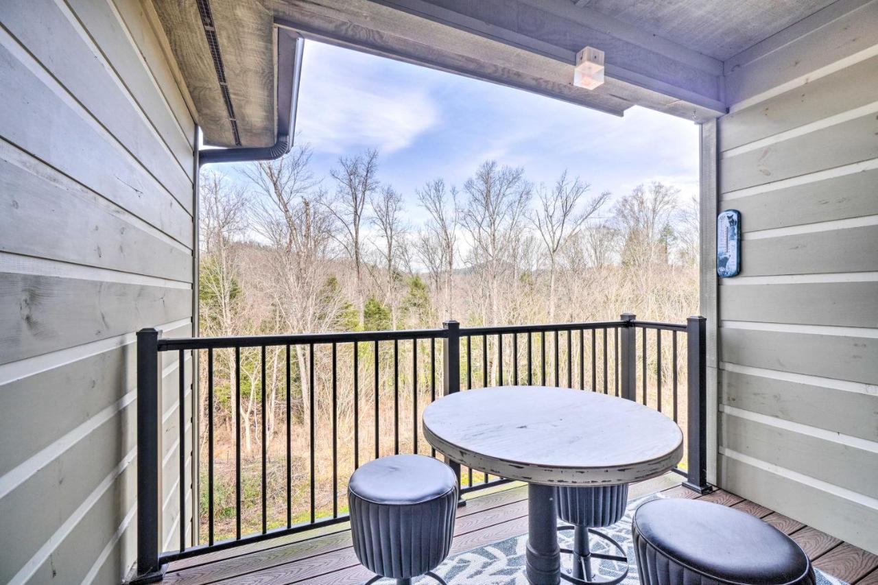 Chic Townsend Condo With Saltwater Pool! Eksteriør billede