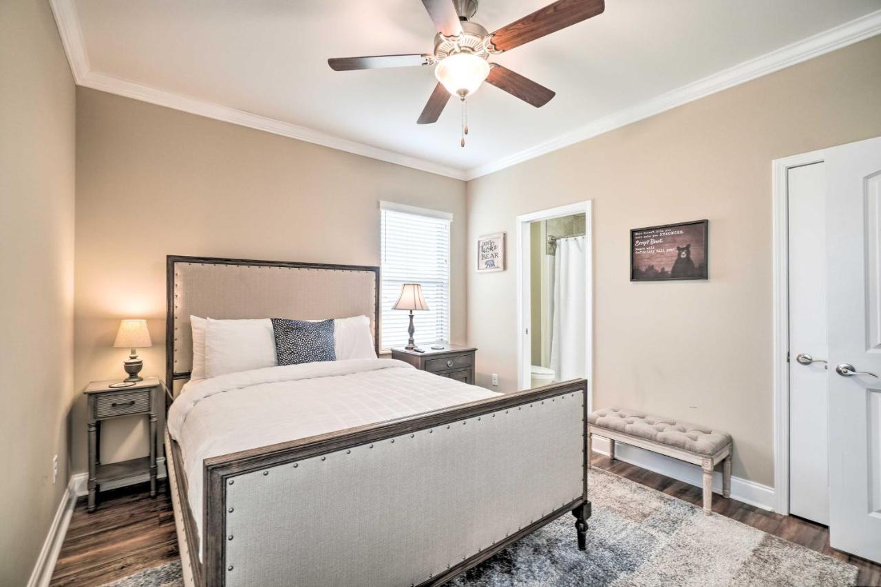 Chic Townsend Condo With Saltwater Pool! Eksteriør billede